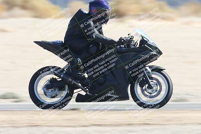 media/Oct-05-2025-CVMA (Sun) [[beeef4f201]]/Race 11-500-400(4)-350 Supersport/